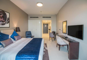 Premium Studio with Beautiful Golf Course View